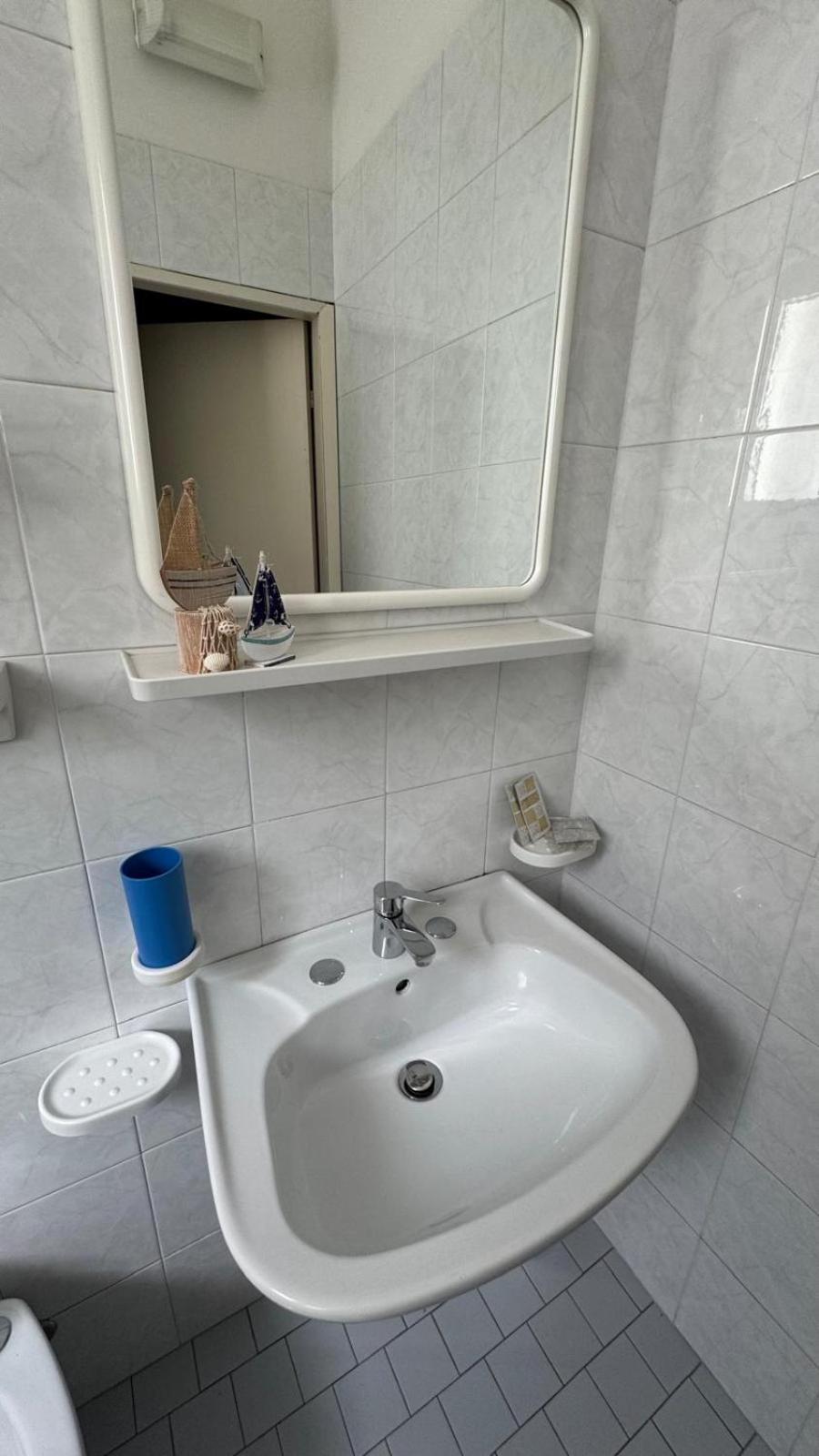 Hotel Oltremar B&B Cattolica Kültér fotó