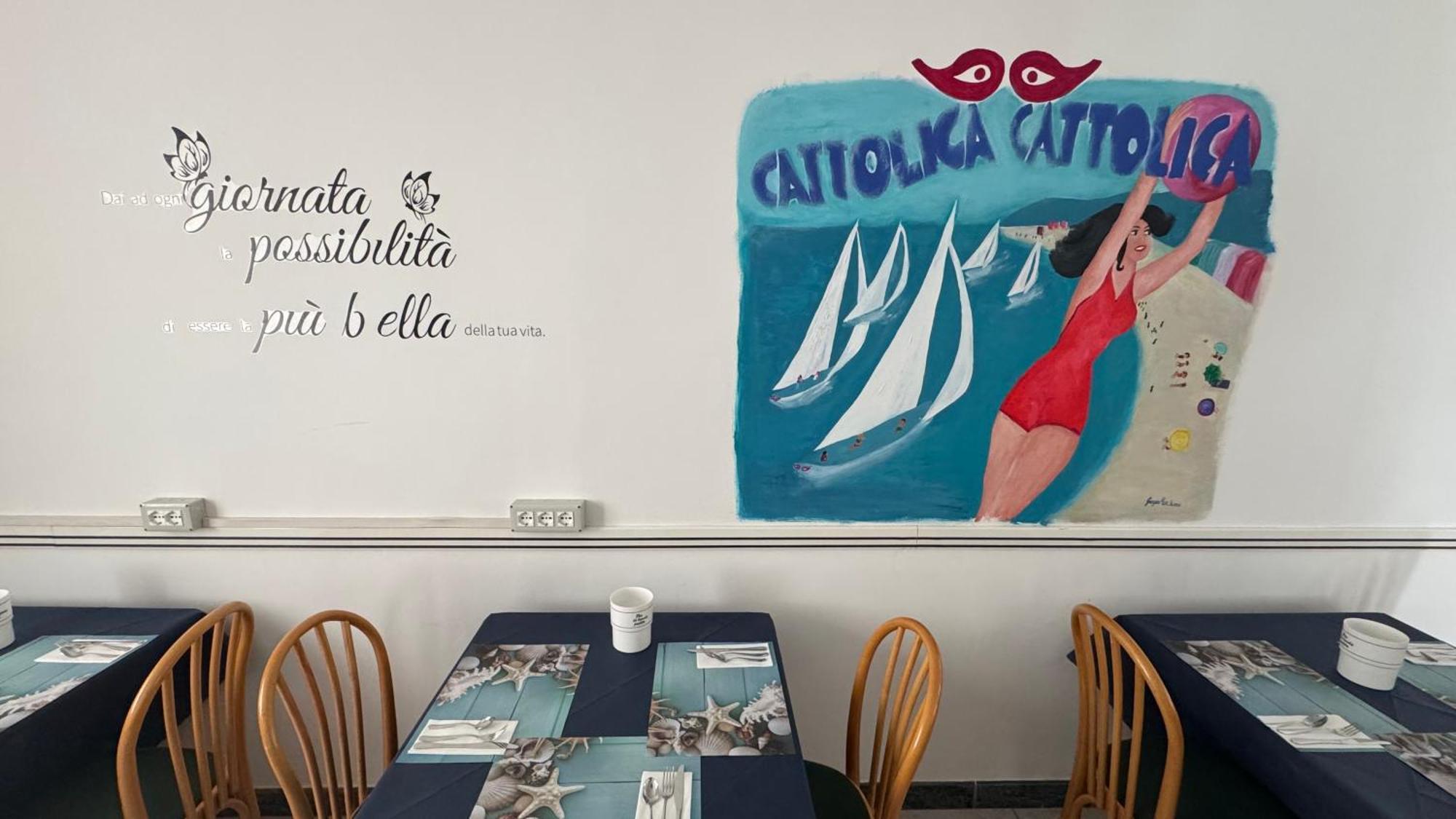Hotel Oltremar B&B Cattolica Kültér fotó