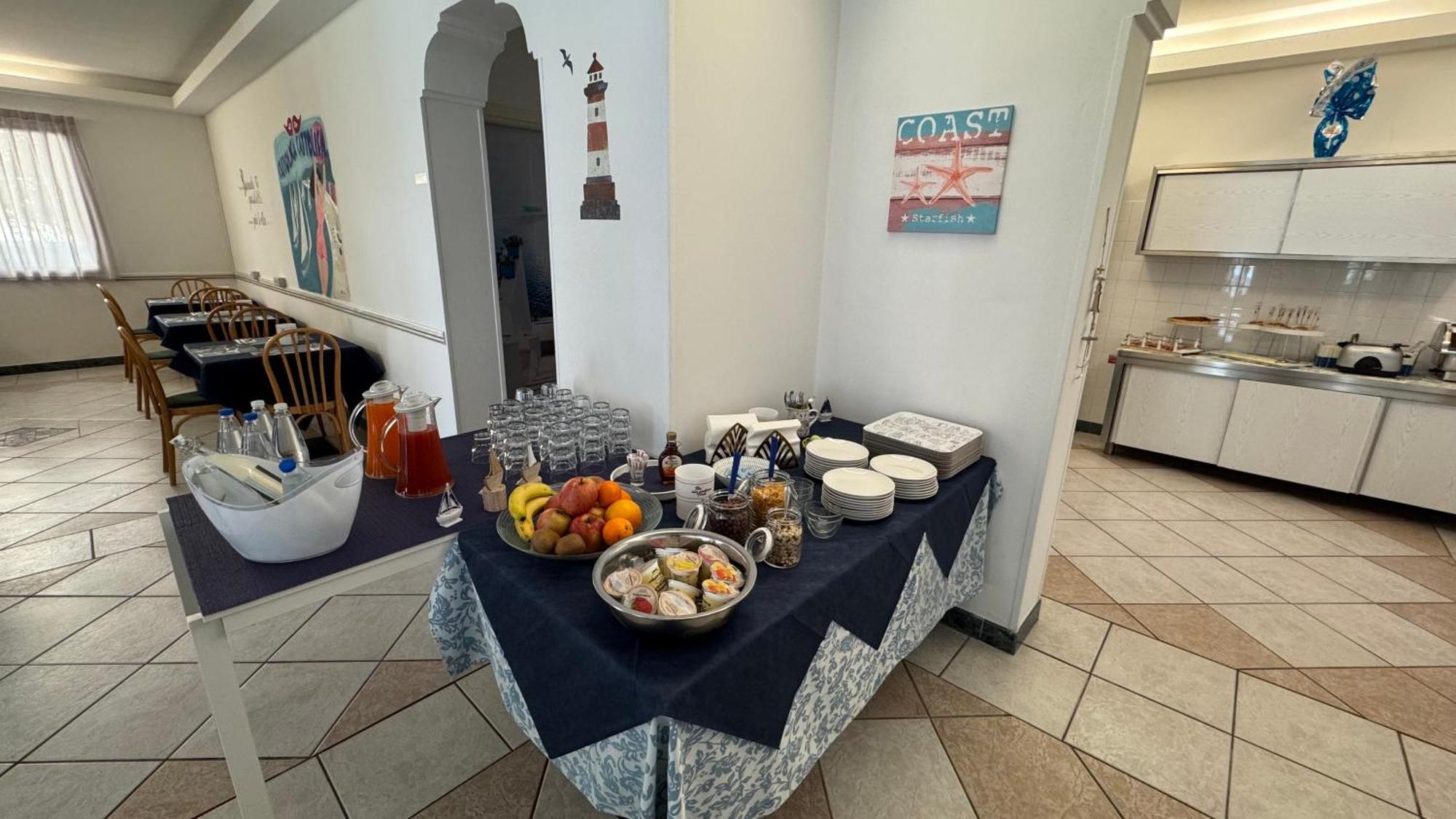 Hotel Oltremar B&B Cattolica Kültér fotó
